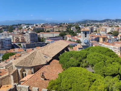 Vue sur la ville de Cannes