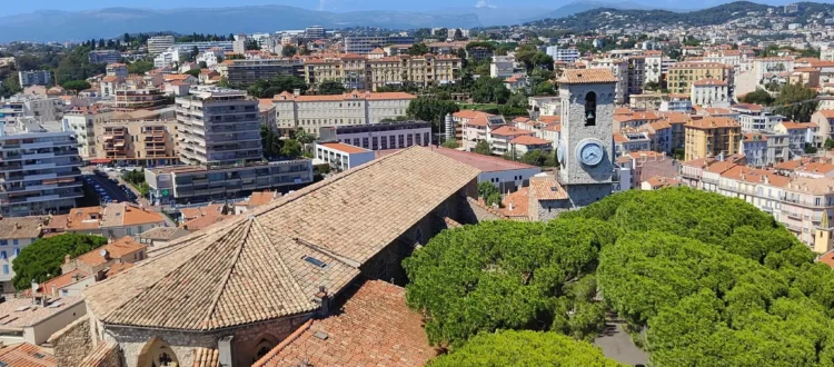 Vue sur la ville de Cannes