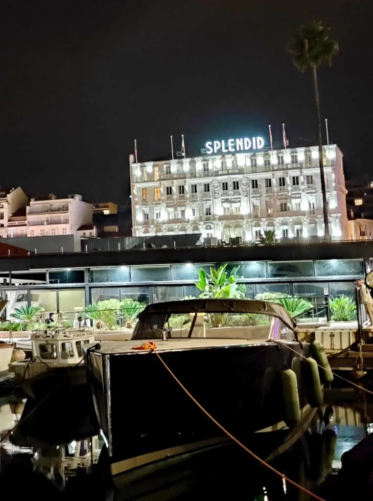 The modernist elegance of the Splendid Hotel, offering a contemporary refuge in the heart of Cannes.